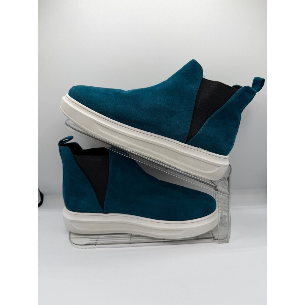 Shoe Republic Teal Suede Chelsea Slip On Platform Sneakers Women's Size 7